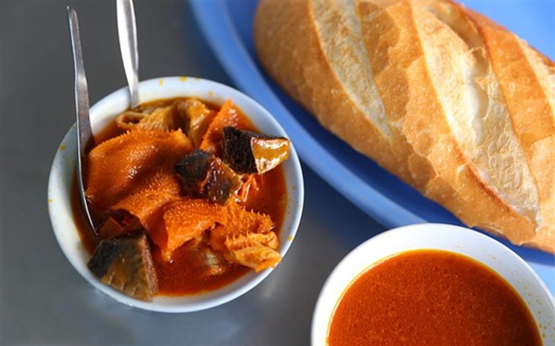 Phá lấu bò - Món ăn vặt quen thuộc với Sài Gòn