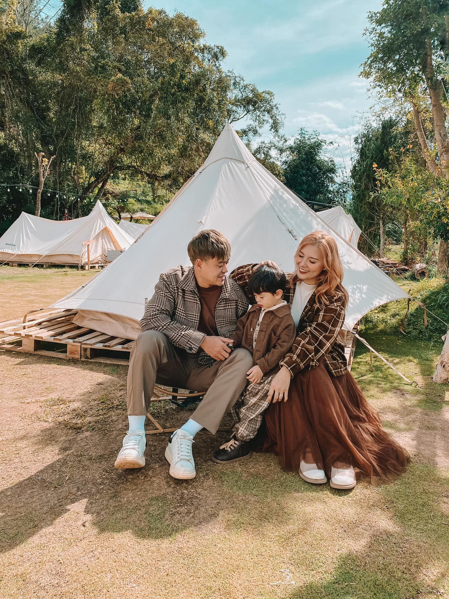 trang phục khi chụp ảnh gia đình Địa điểm chụp ảnh gia đình tại Đà Lạt mộng mơ