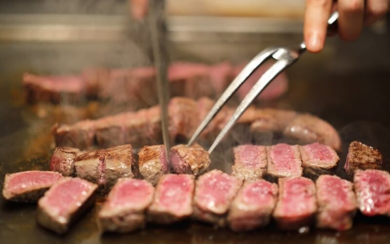Thịt bò Kobe của Nhật Bản - Món ngon nổi tiếng Thế giới